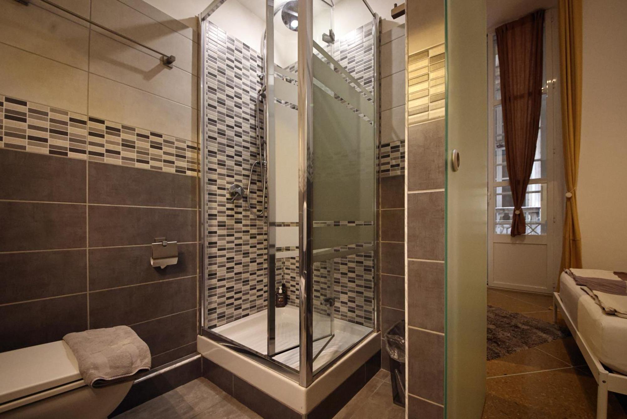 Nik Rooms Генуя Экстерьер фото